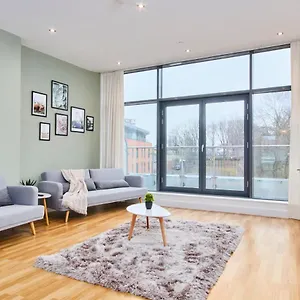  Apartment Large Duplex Penthouse - Parking United Kingdom